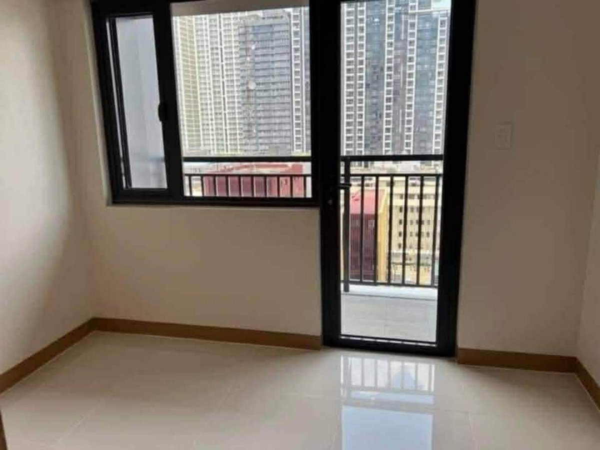 Condo For Rent - Red Residences - 1