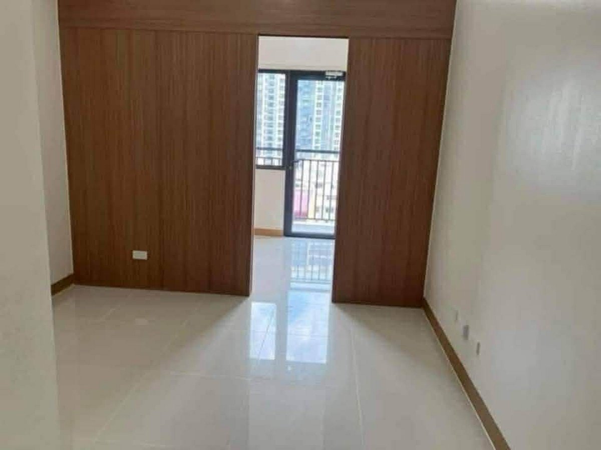 Condo For Rent - Red Residences - 6