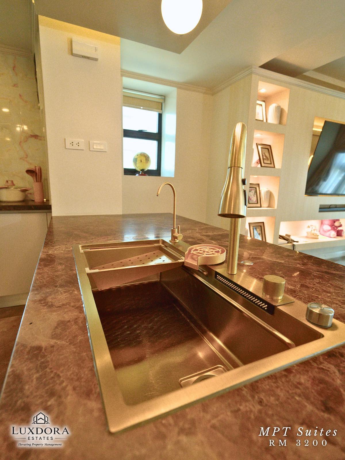 Luxury Open-Plan Studio Unit for Long-Term Rent – Makati Prime Towers - 9